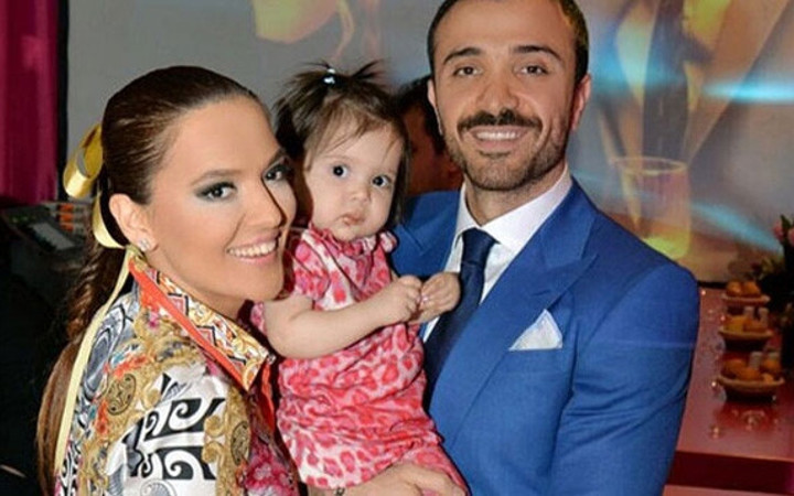 Demet Akalın'dan bebek müjdesi