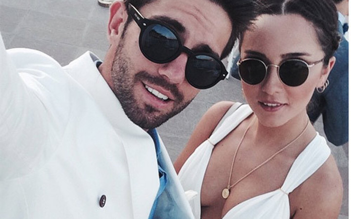 Serkay Tütüncü'nün sevgilisi kim? Meğer anne ve babası...