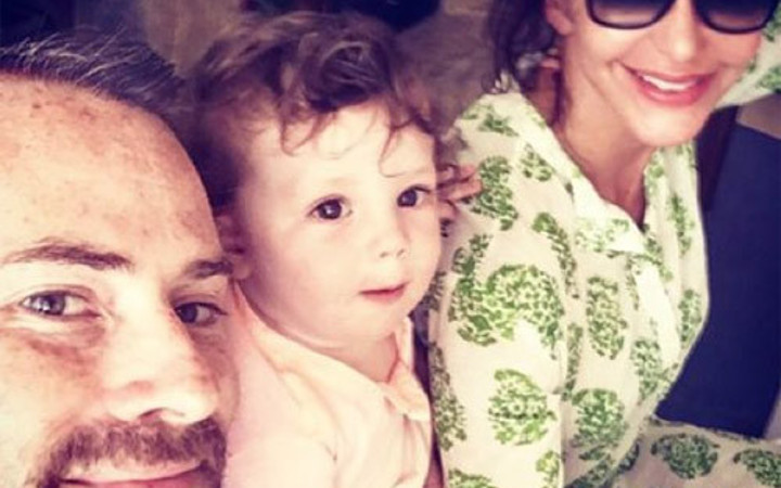 Hande Ataizi'nin yabancı eşi Türk gibi oldu instagramda...