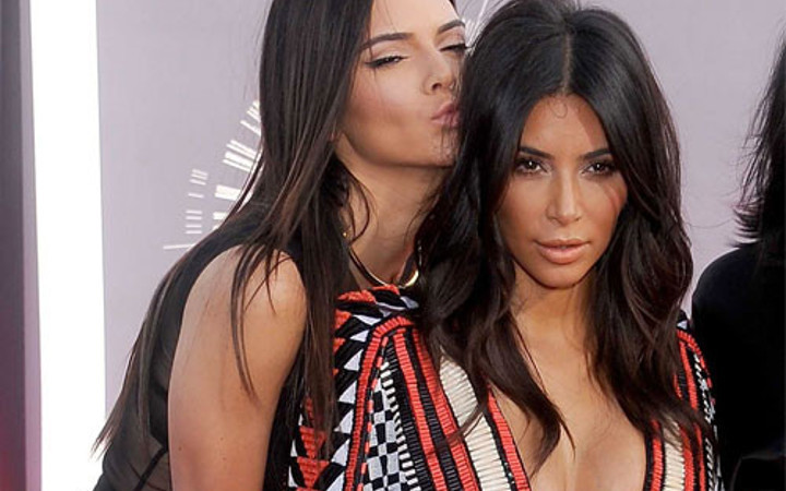 Kendall Jenner yeni evine servet ödedi