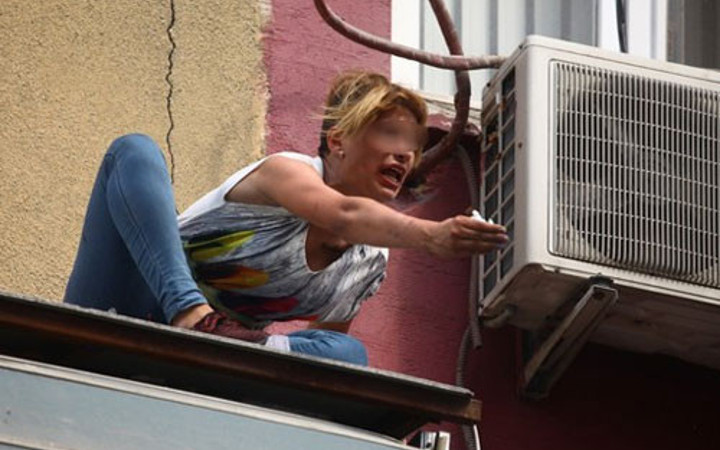 Uyuşturucu komasına giren kadının hali şoke etti