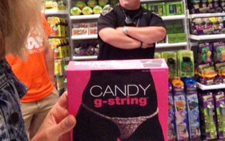 İş yerinde sıkılınca bakın ne yaptılar!