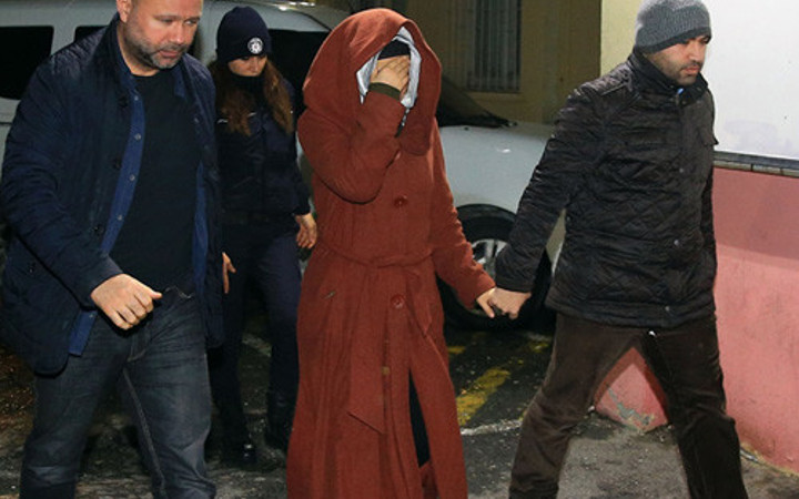 Büyük FETÖ baskını ablalar, akedemisyenler ve polisler var