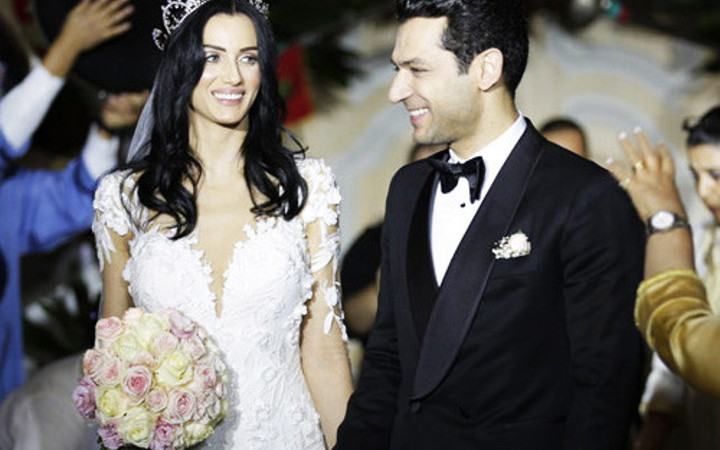 Geçen ay evlendiler şimdi gün sayıyorlar bakın neden