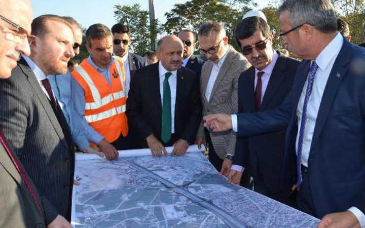 Başbakan Yardımcısı Işık küplere bindi: Sizi bir yere yazdık