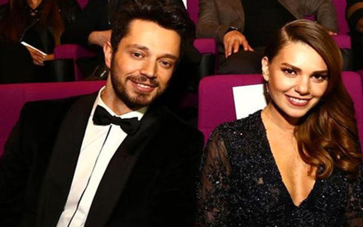 Aslı Enver'e sevgilisi Murat Boz'dan destek! 'Benimki döktürmüş yine'