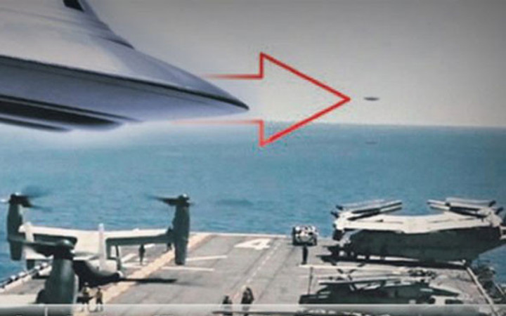 Ufolarla F18'ler it dalaşına girdi! Ufolar kazandı...