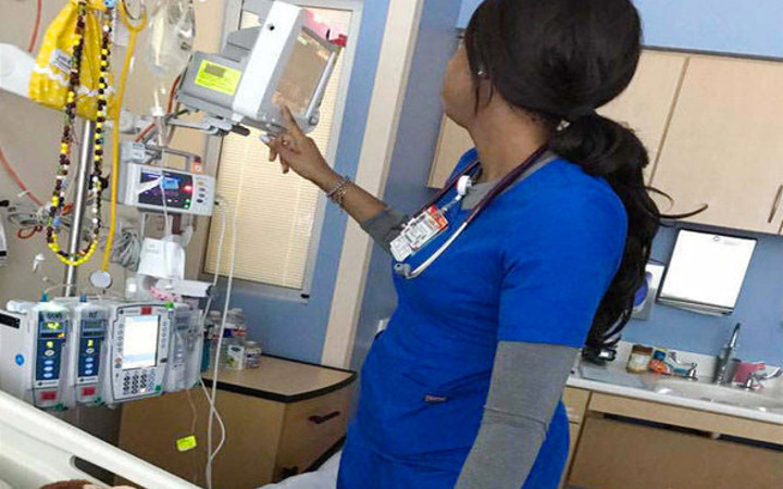 Hemşireyi hasta çocuğun annesi yakaladı gerçeği anlayınca da...