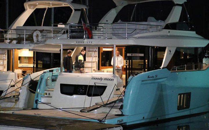 Şahan Gökbakar paraya kıydı, lüks yat satın aldı mı?