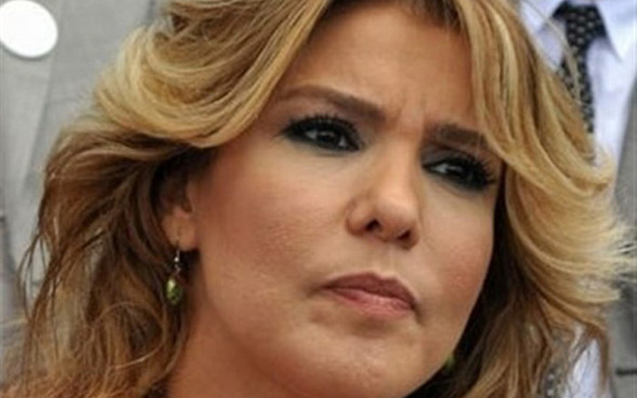 Gülben Ergen’in arabasına bıçaklı saldırı