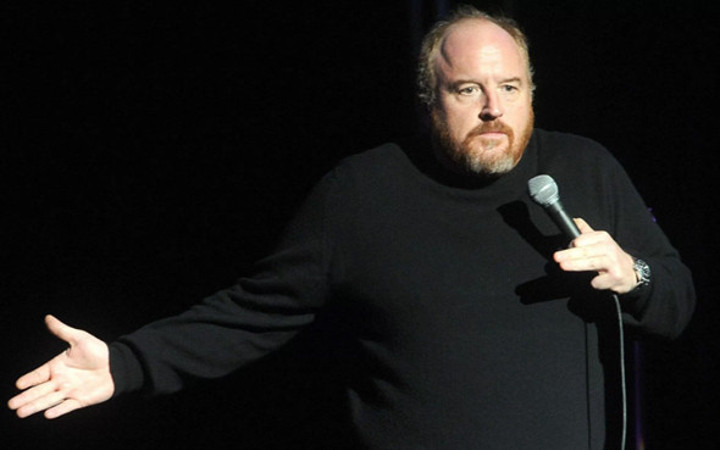 Cinsel organını gösterip... Ünlü komedyenin taciz skandalına bakın!