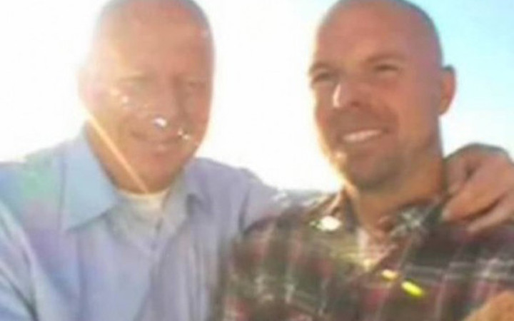 2042 yılına gitti 72 yaşındaki haliyle video çekti akıl almaz olay