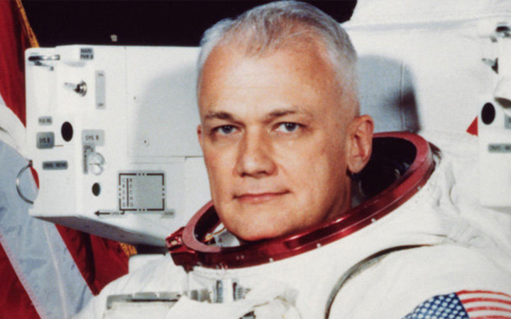 Uzayda serbestçe dolaşan ilk insan öldü