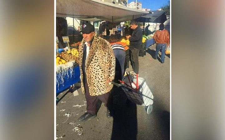 Öyle bir kıyafet giydi ki sosyal medya günlerce onu konuştu