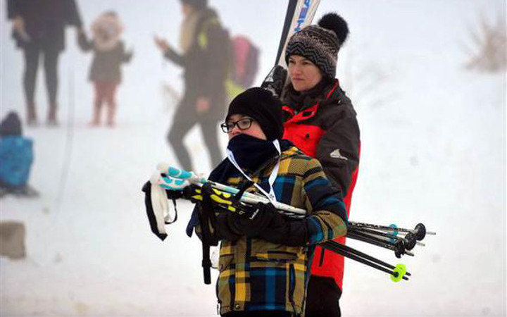 Uludağ'da eğlence mekanları doldu