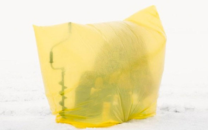 Eksi 35 derecede poşetle oturuyorlar sebebine bakın