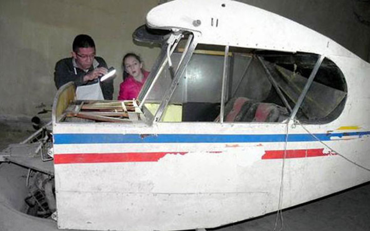 Avcılar'da bodrumda bulunan uçağın sırrı çözüldü! Sibel Can...