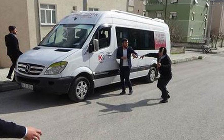 Şok manzarayı gören baba deliye döndü!