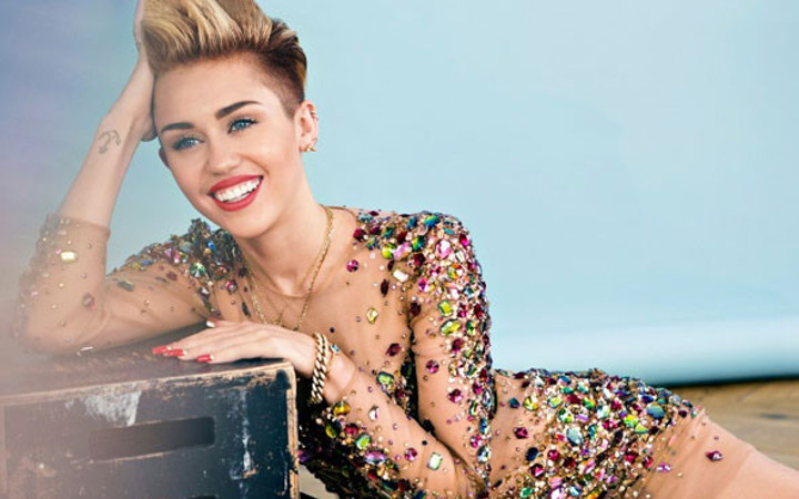 Dünyaca ünlü yıldızın hesabı çalındı çıplak fotoğrafları tek tek sızdı