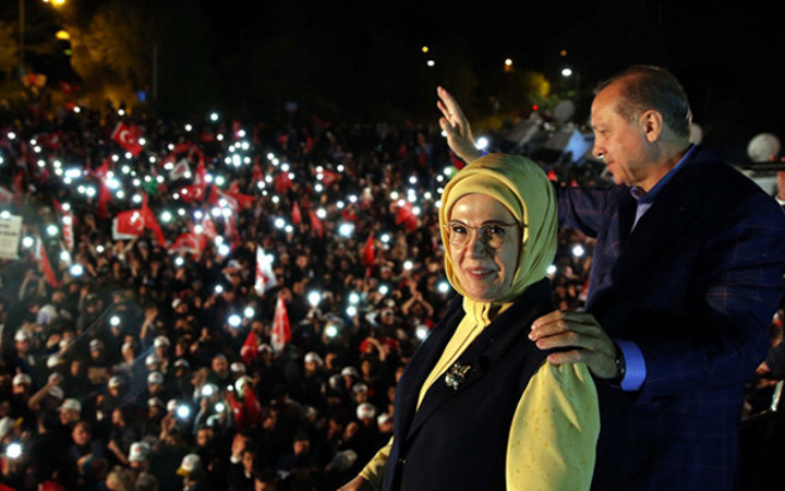 Cumhurbaşkanı Erdoğan'ın balkon konuşması
