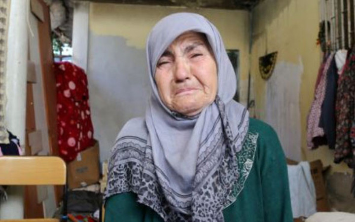 Balkon boşluğunda yaşayan yaşlı çiftin inanılmaz geçmişi