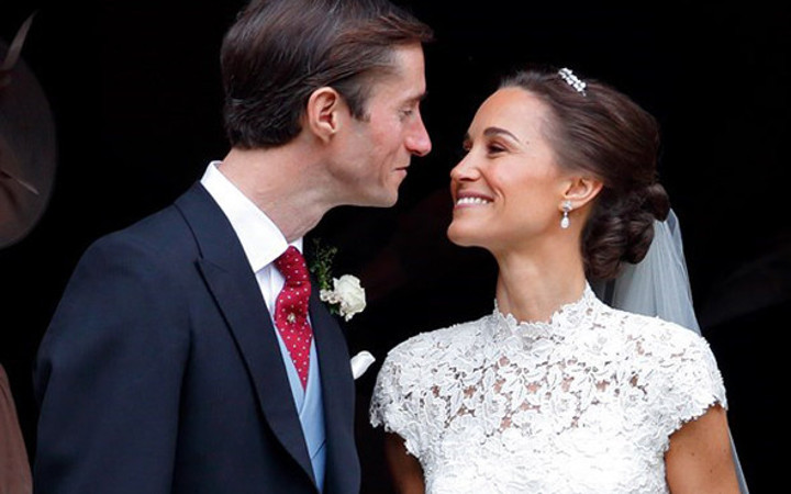 Gölgede kalırım diye onu düğüne davet etmedi