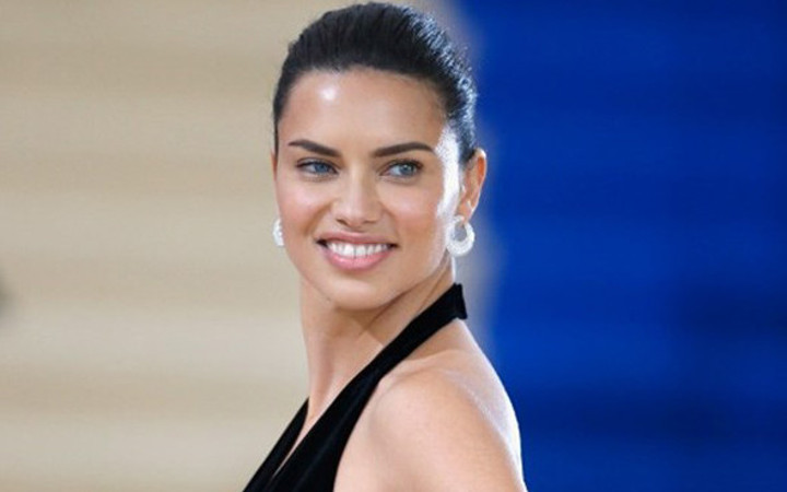 Adriana Lima neden evlenmiyor?