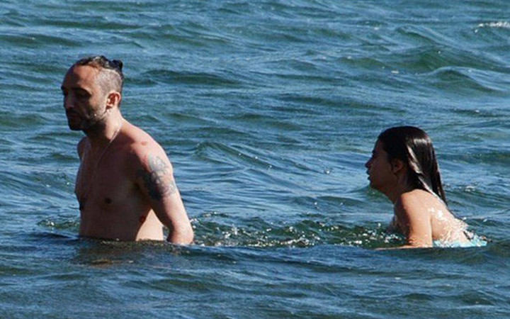 Mabel Matiz otelde başkasının odasına girdi