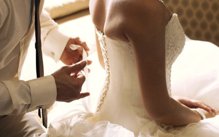 Korkunç olay! Bekaret testine zorlanan gelin...