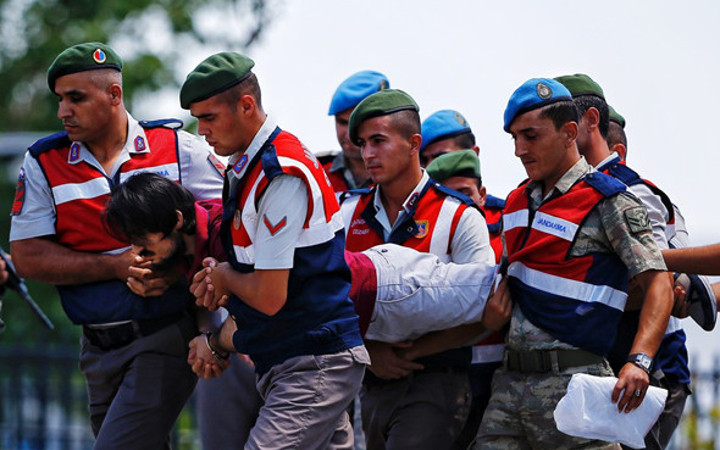 Olay çıkardı böyle getirdiler