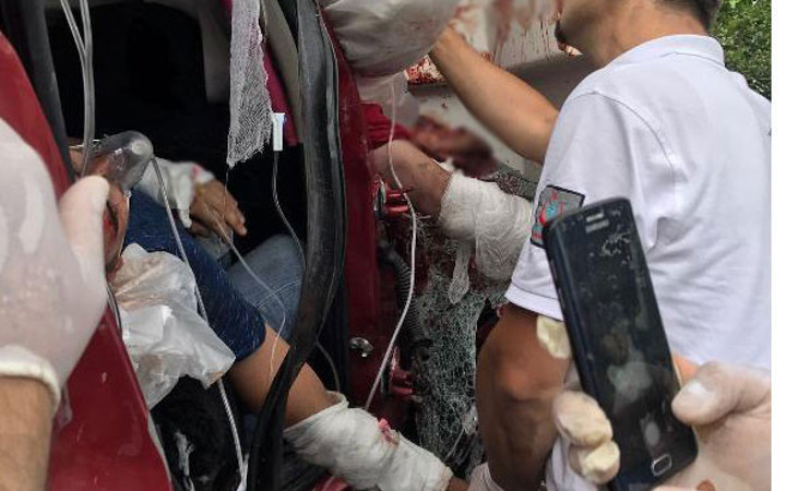 Artvin'de feci kaza resmen ezildiler ölenler ve yaralılar var