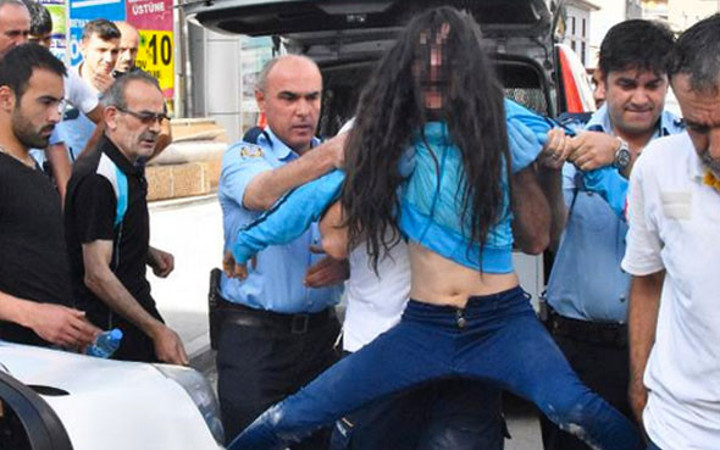 Resmen çıldırdı ortalığı ayağa kaldırdı nedenine bakın!