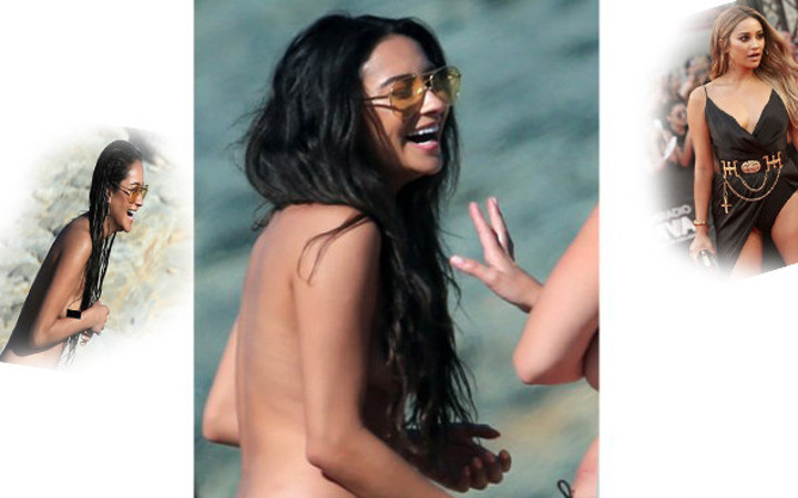 Ünlü oyuncu çıplaklar kampında! Çıplak görüntülendi...