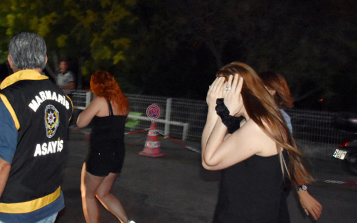 3 yıldızlı otele fuhuş operasyonu