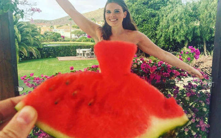 Sosyal medyada karpuz kıyafeti çılgınlığı hızla artıyor!