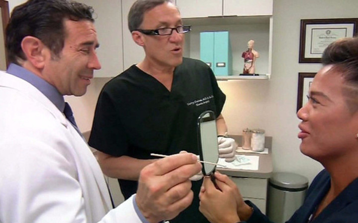 Estetik bağımlısı oldu dudakları kapanmıyor! 