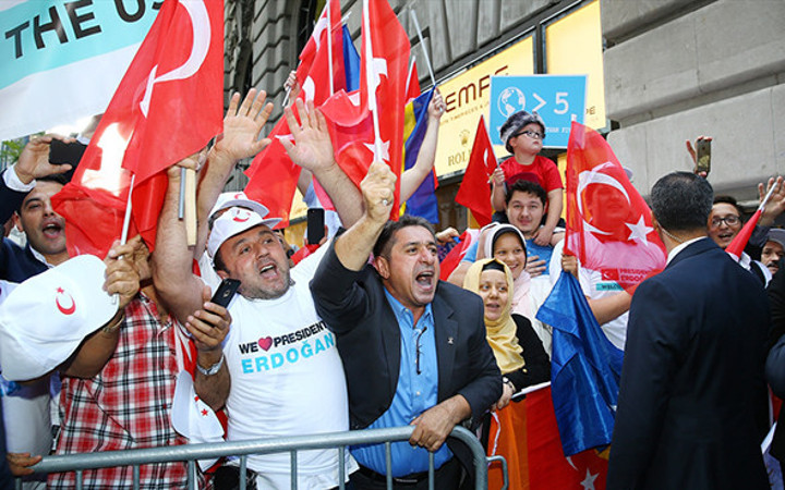 Erdoğan'a ABD'de coşkulu karşılama