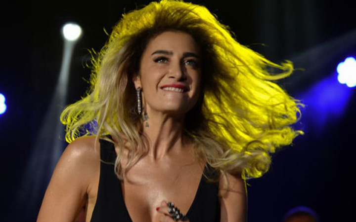 Sıla'ya büyük şok!