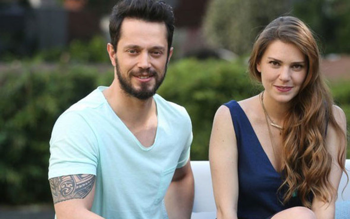 Murat Boz lüks aracı var diye trafiği alt üst etti!