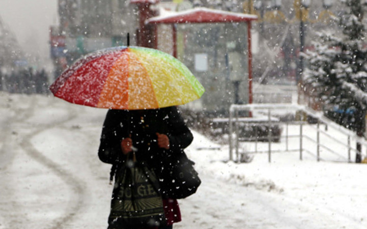 Erzurum yeni yıla beyaz örtüyle girdi