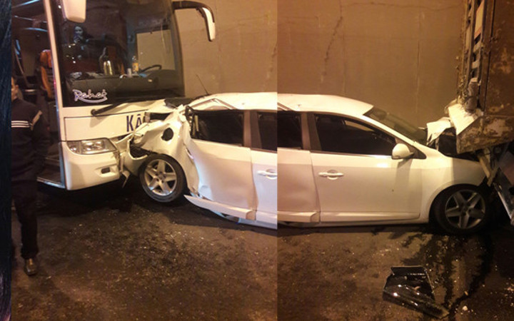 12 araç birbirine girdi! 10 kilometre kuyruk oluştu