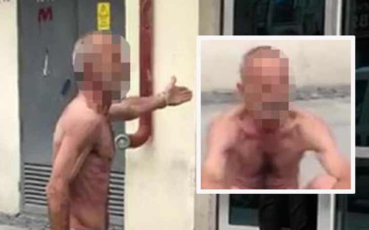 Maaşını alamayınca soyundu! İlginç anlar...