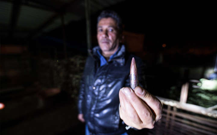  Sınır hattında bulunan 2 eve uçaksavar mermisi isabet etti