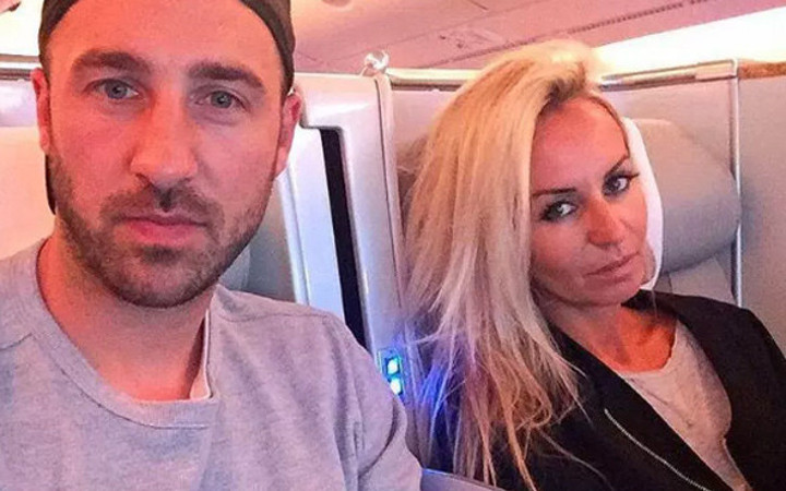 Bedeli ağır oldu! Ünlü futbolcu ve eşi hapsi boyladı