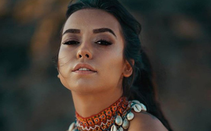 Tuğba Yurt kuralı bozdu 7 yaş küçük sevgilisiyle ilk kez fotoğraf paylaştı