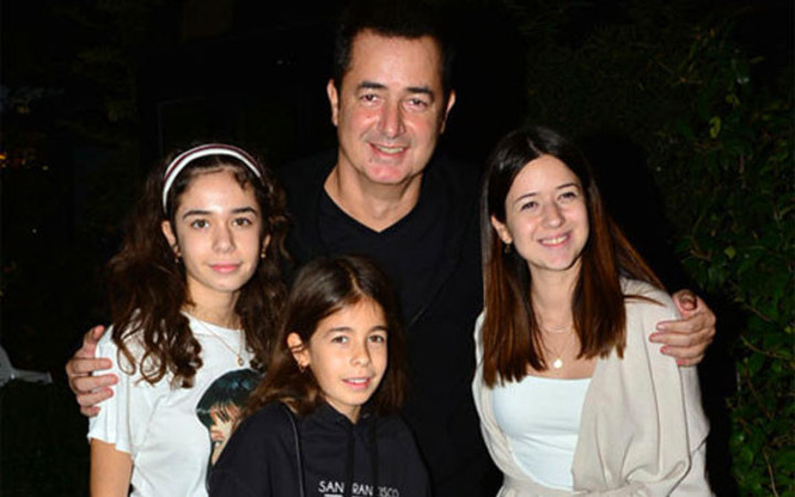 Acun Ilıcalı kızlarıyla yemeğe çıktı biri eksikti yemekte kim yoktu?