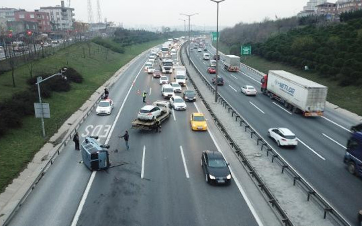 TEM'de makas terörü: Trafik kilitlendi!