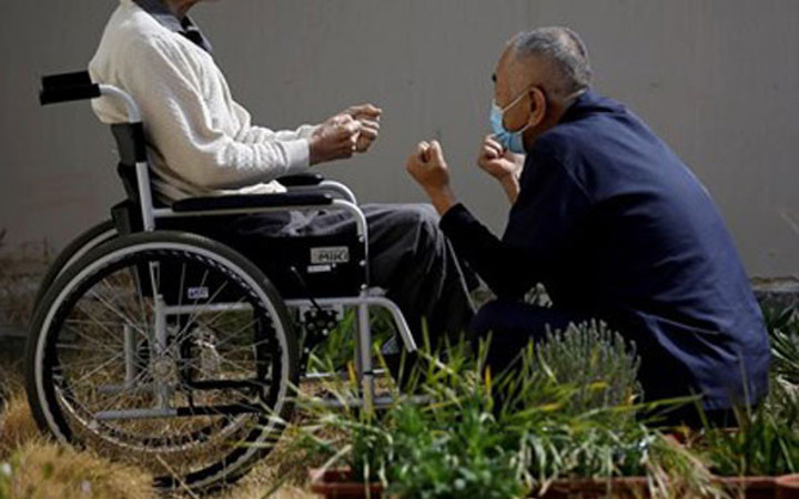 Sebebi şok edeci! Yaşlılar cezaevine girebilmek için suç işliyor...