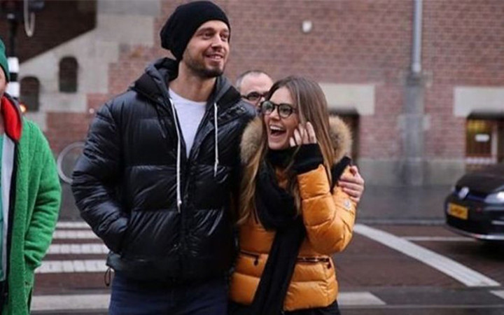 Murat Boz keyiflerde Aslı Enver kederlerde seni sulara yelken açtı