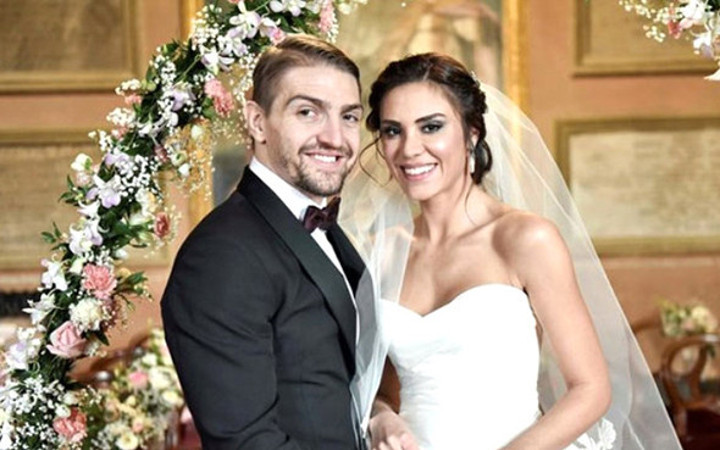 Caner Erkin ile Şükran Ovalı'nın bebeklerinin isimleri belli oldu